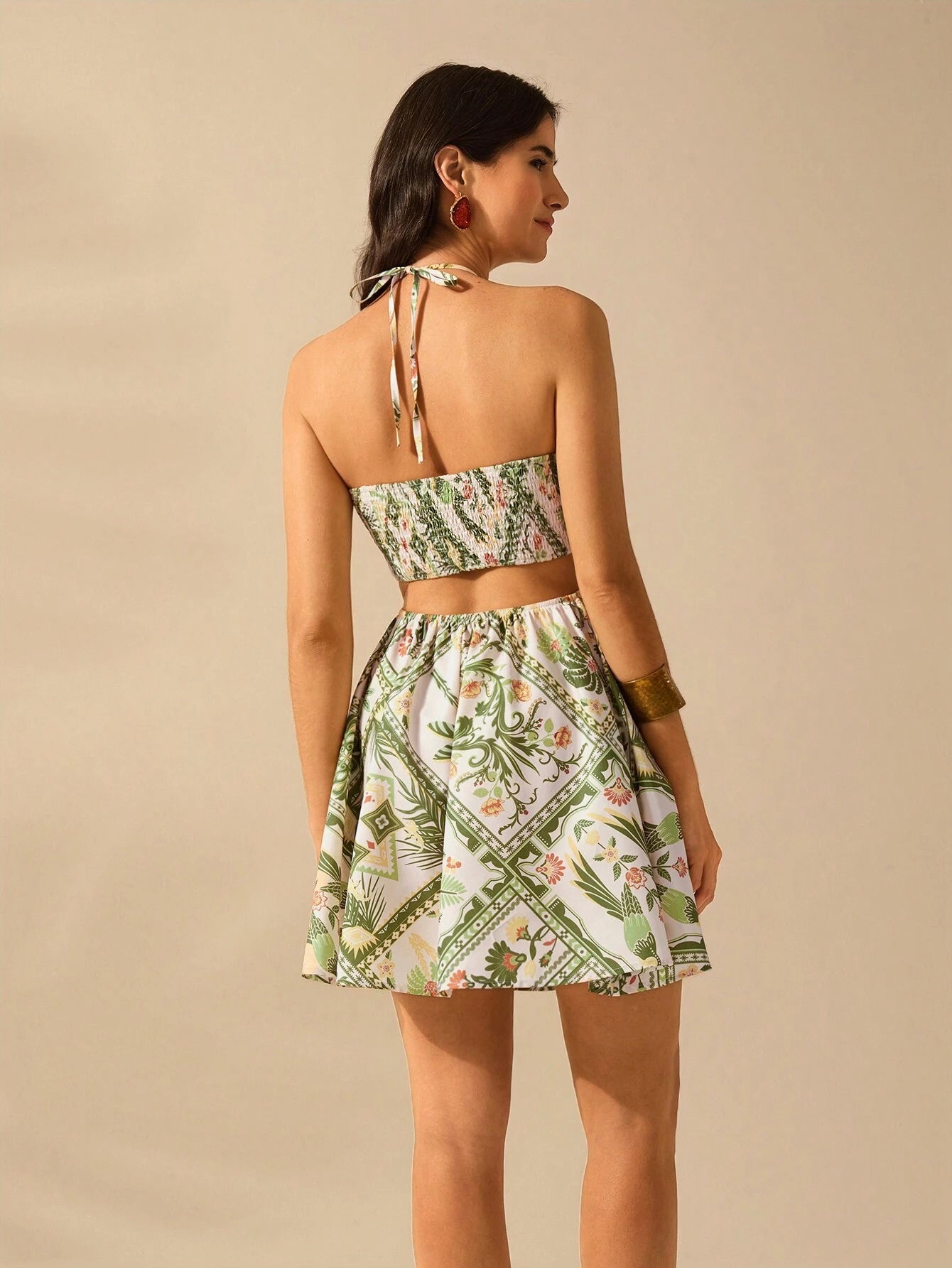 Vestido Verão Com Estampa Tropical